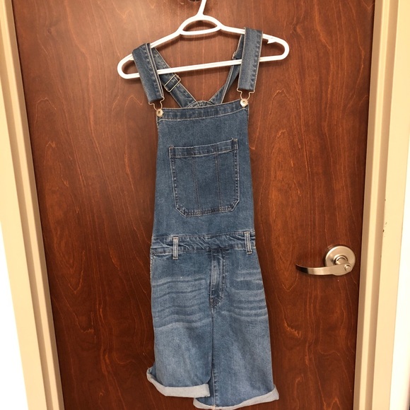 Forever 21 Other - Forever 21 short jean overalls
